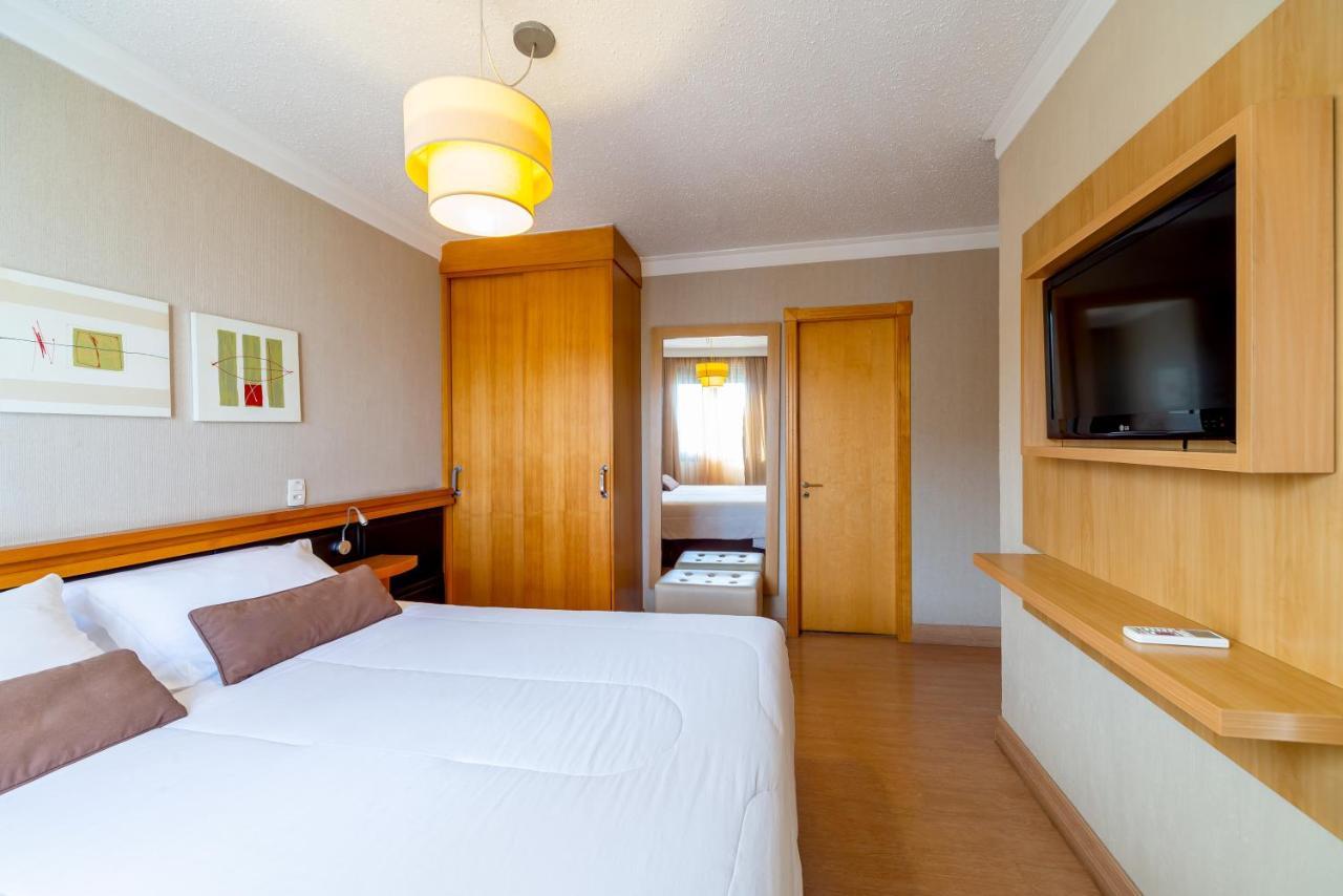 Manhattan Porto Alegre By Mercure Exterior photo