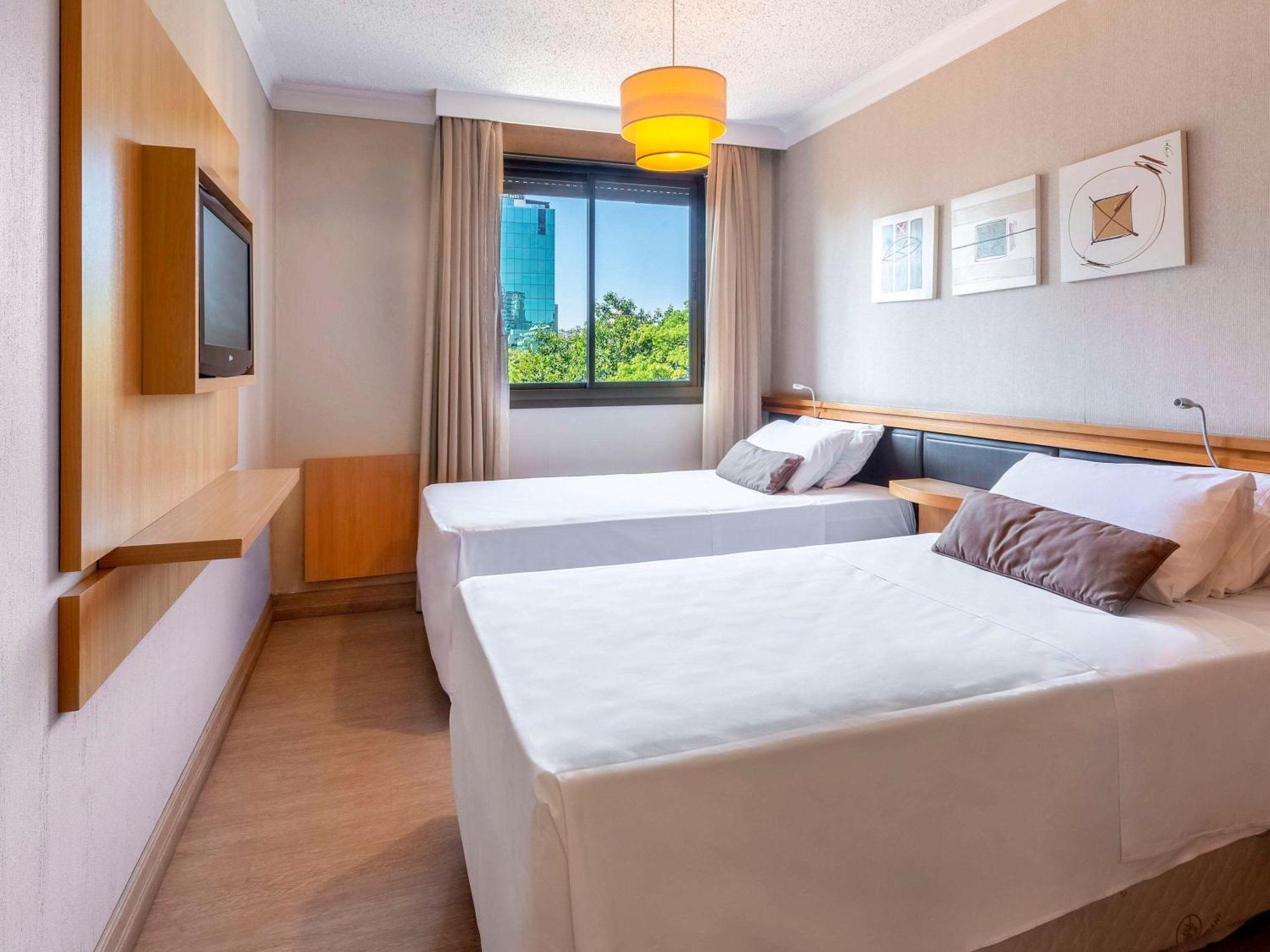 Manhattan Porto Alegre By Mercure Exterior photo